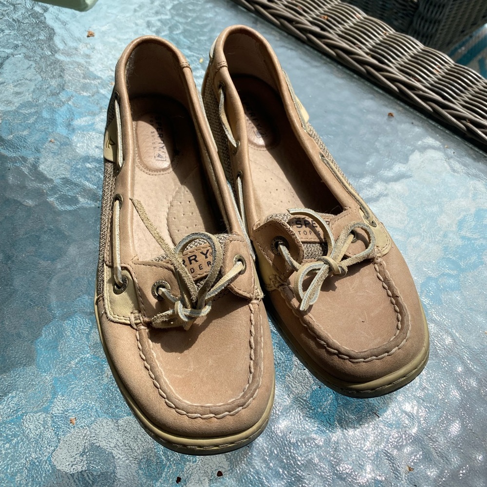 Lightly worn Sperry dock shoes